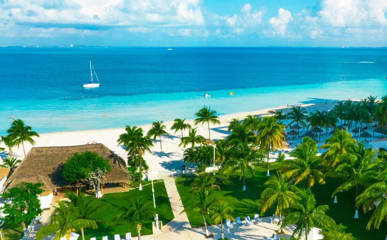 Cancun Beachfront Condo Exterior photo