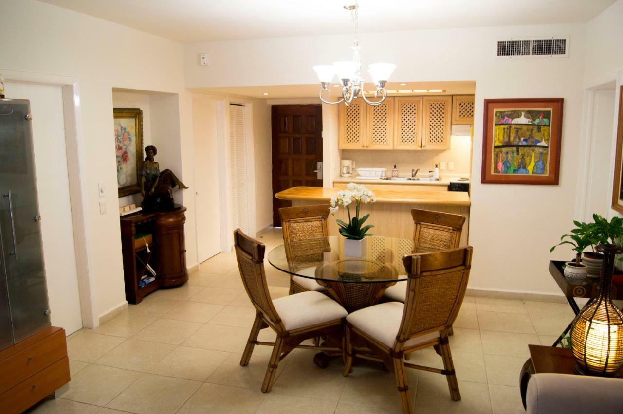 Cancun Beachfront Condo Exterior photo